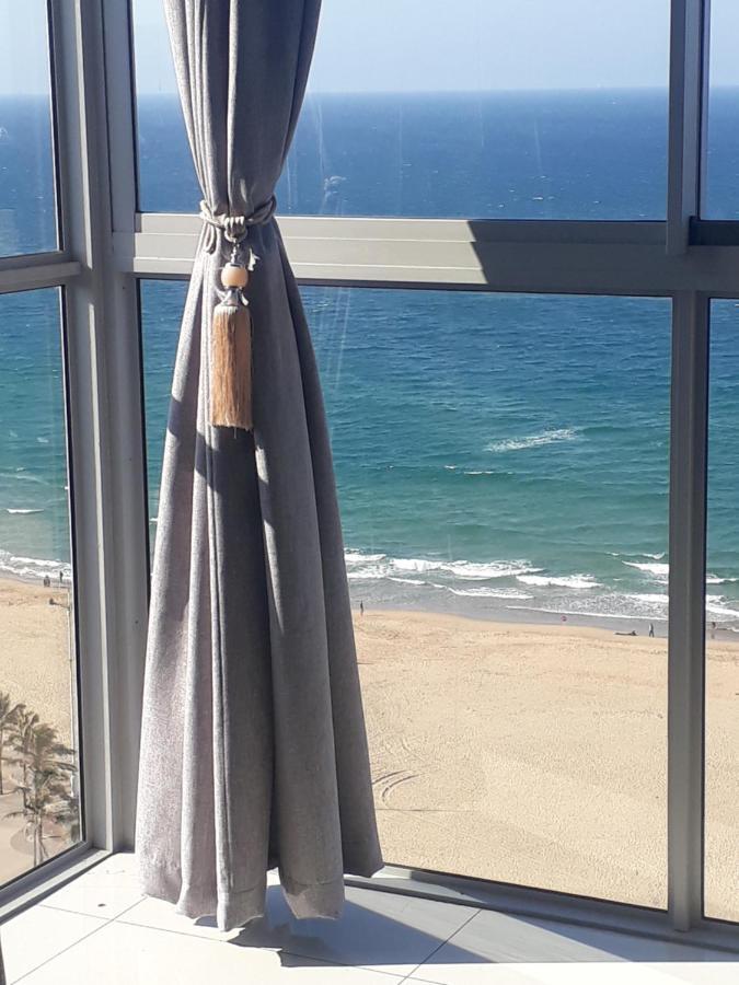 Into The Blue On The Beach Durban Exterior foto